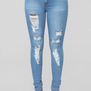 (Donating) High Rise Fashion Nova Jeans